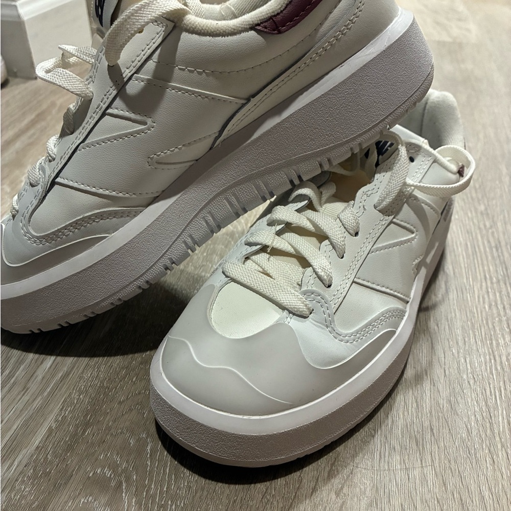 New Balance Cream and White Women's Sneakers